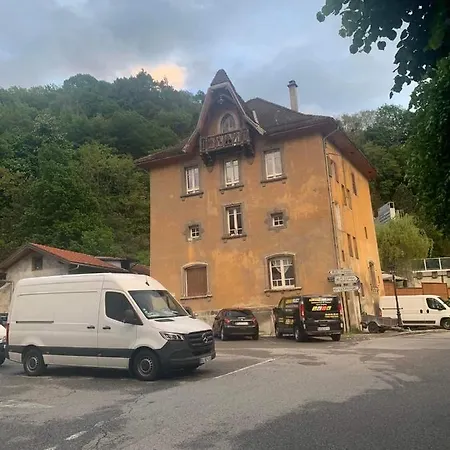 Apartment La Montagnette L Ours T1 Maison En Travaux De 10h A 17h Moutiers (Savoie)