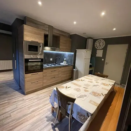 La Montagnette L Ours T1 Maison En Travaux De 10h A 17h Apartment